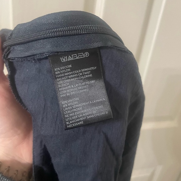 Kimchi Blue Shorts size 10 - Picture 5 of 5